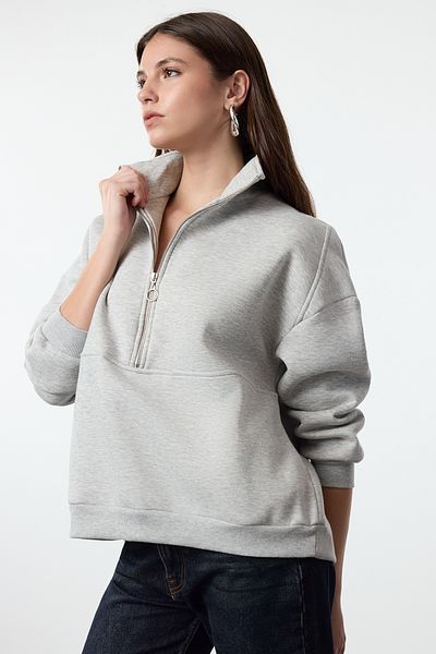 Trendyol Collection Oversize fleece šedá pletená mikina – poloviční zip, silná vnitřní strana Twoaw24sw00416
