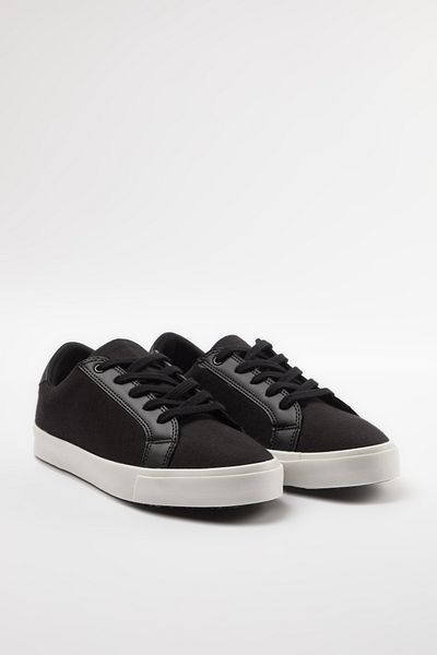 TRENDYOL SHOES Чоловічі кросівки чорні на шнурівці TAKAW25SN00029