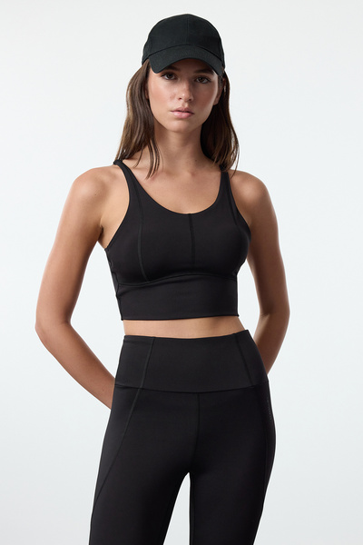 Trendyol Collection Υποστηριζόμενο/διαμορφωμένο Μαύρο Ματ Πλεκτό Αθλητικό Σουτιέν - Thmaw25ss00002