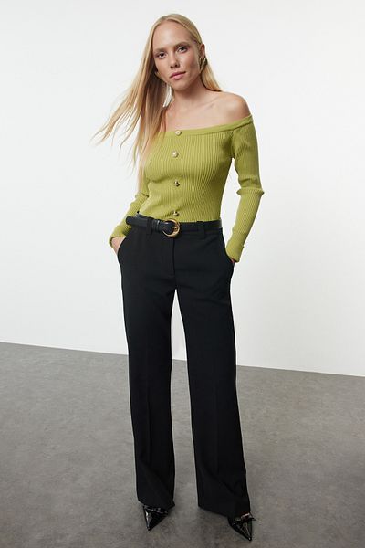 Trendyol Collection Tricotaj verde Carmen cu guler ajustat/îmbrățișat pe corp Cardigan TWOAW25HI00138