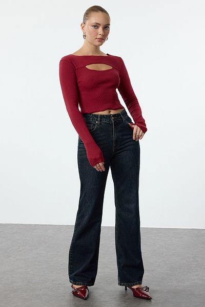 Trendyol Collection Bluză crop tricotată roșu cu nervuri elastice - Detaliu fereastră, potrivită pe corp TWOSS21BZ0042