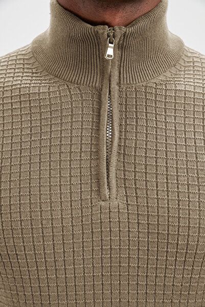 Trendyol Collection Πλεκτό πουλόβερ σε μπεζ μισό ζιβάγκο - TMNAW20KZ1305