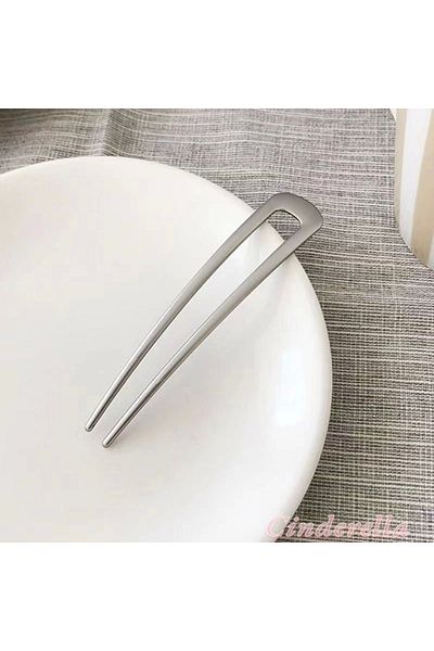Cinderella Cataramă clasică din metal de culoare argintie de 10 cm - model nou