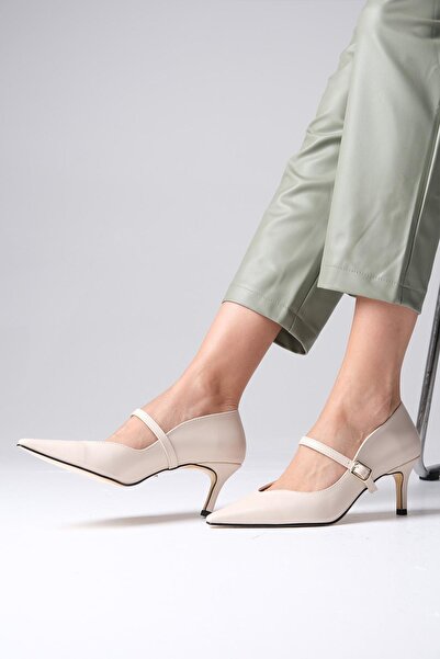 Mio Gusto Béžové dámské boty na podpatku s tupou špičkou Solene