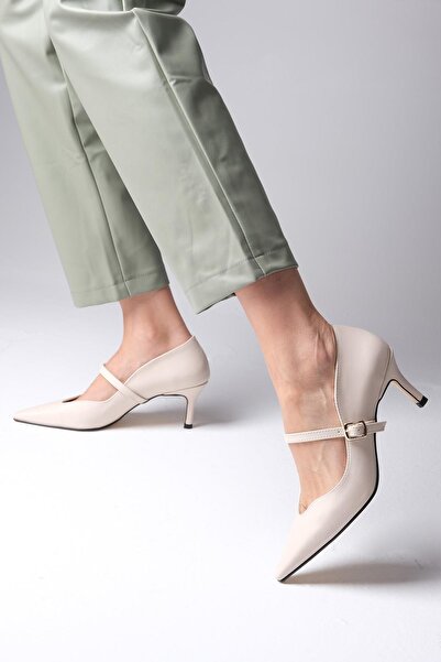 Mio Gusto Béžové dámské boty na podpatku s tupou špičkou Solene