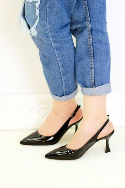 layki Pantofi cu toc pentru femei Evolian Black Color Shiny
