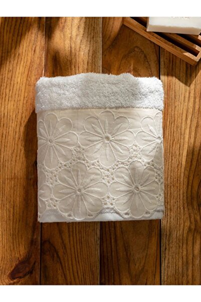 LC Waikiki LCW HOME Ekru Çiçek Nakışlı Yüz Havlusu 50x80 Cm