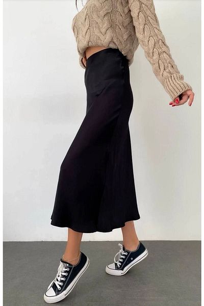 IŞILDA FASHION Fustă midi din Satin - neagră