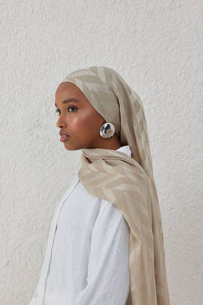 VALOR Honey Beige Jacquard Shawl - Herringbone Patterned