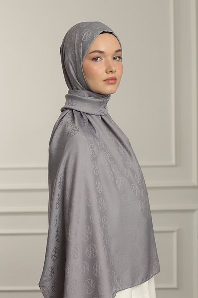 MAQ DESIGN Perry Crystal Jacquard Shawl
