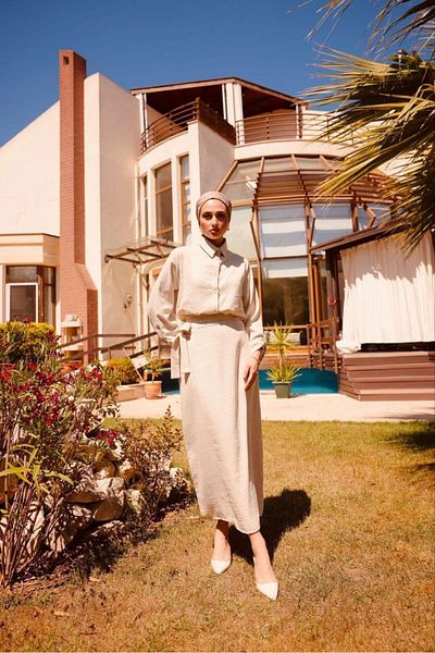 Nergis Neva Butik skirted cross tie-in suit