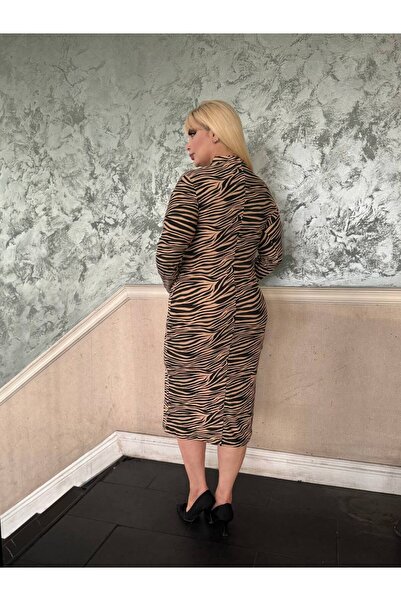 Butik Nilyam Εύκαμπτο μάξι-μήκος σουέτ φόρεμα μεγάλου μεγέθους - Χαμηλό μπούστο 24162