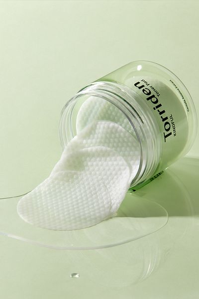 Torriden Balanceful Toner Pad - Anti-Rough and Soothing Cotton Pad 180ml