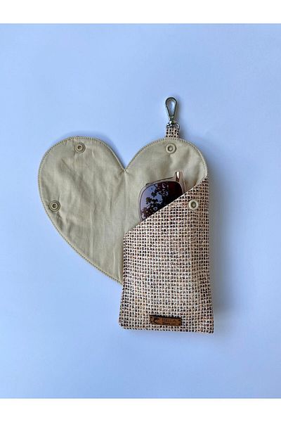 İsella Heart Glasses Case