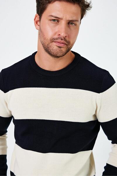 ALEXANDERGARDI Color Blocked Crew Neck Regular Fit Sweater - E24-Eze-08