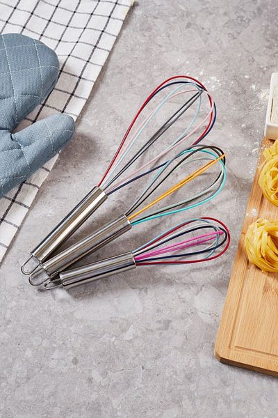 kitchenmate Mundo Silicone 3-Piece Whisk 35-25-21 Cm-3 Size Metal Whisk Set Stainless Handle