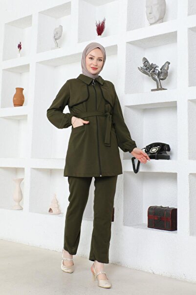 BURCU TESETTÜR Costum de îmbrăcăminte pentru scuba din țesătură crep cu fermo...