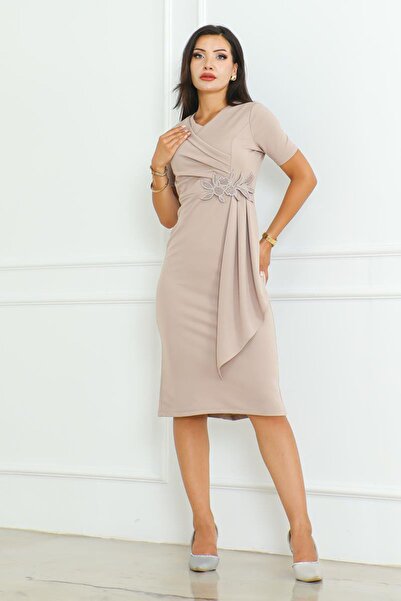 zeynep zehra Kadın Giyim Abiye Moda Kemeri Taşlı Asimetrik Abiye Kalem Elbise Bej