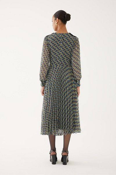 Exquise Patterned V-Neck Dress
