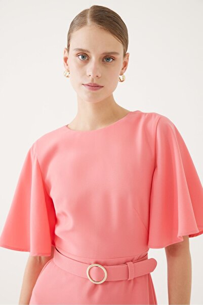 Exquise Μίντι Φόρεμα με λεπτομέρεια στην πλάτη