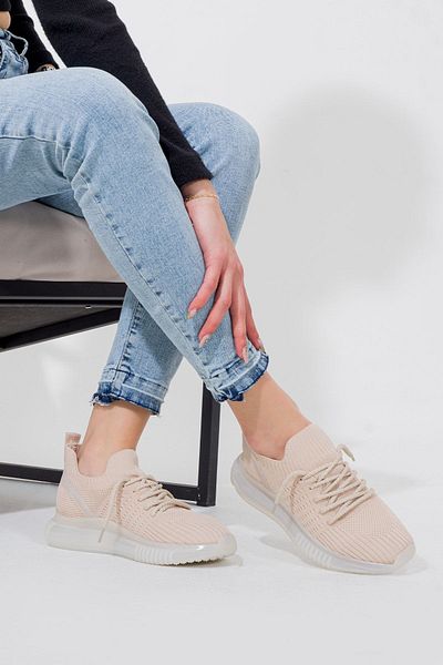 İnan Ayakkabı Tricotaj de damă de culoare bej - Design casual