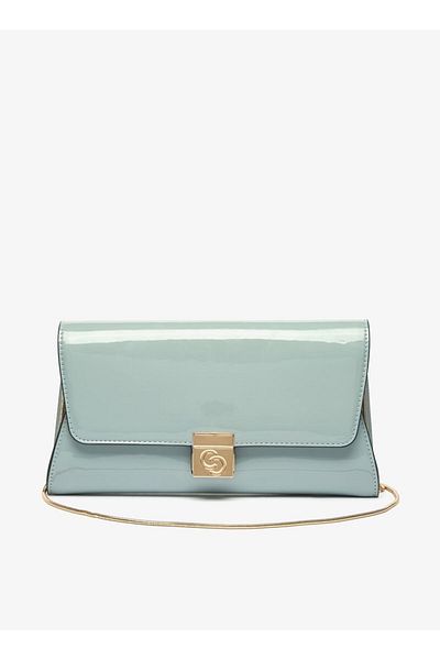 Celeste Solid Crossbody Bag with Magnetic Closure and Chain Strap