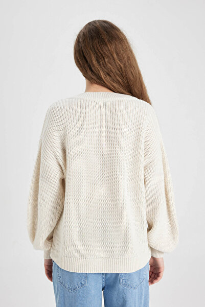 DeFacto V-Neck Oversize Knitwear Sweater