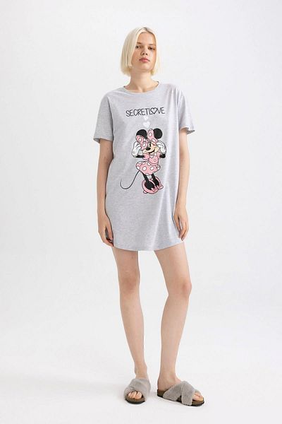 DeFacto Fall In Love Disney Mickey & Minnie Crew Neck Short Sleeve Nightgown B8742ax24sm