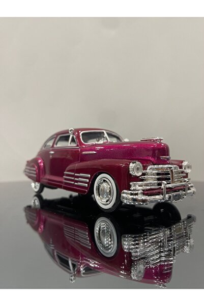 WELLY DieCast 1948 Chevy AeroSedan Metal Araba