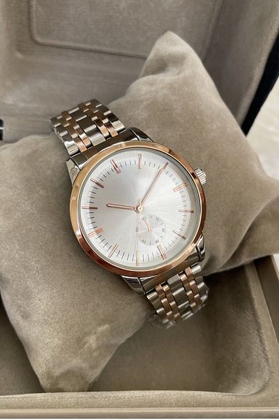 Leerybee More Than One Clock: Women's Special Designs