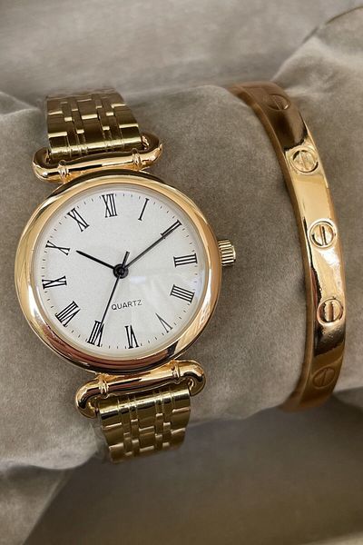 Leerybee A Unique Gift: Custom Watches with Bracelet Gift for Women