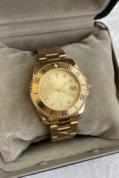 Leerybee Black Premium Calendar Women's Wristwatch