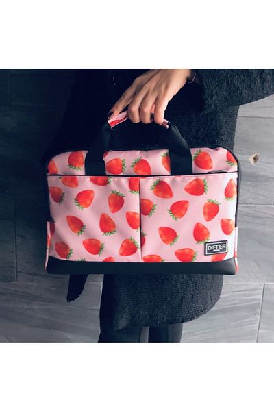 Differ Differ 15.6'' Inch, Strawberry Pattern, Shoulder Strap and Cross Notebook Laptop Macbook Briefcase