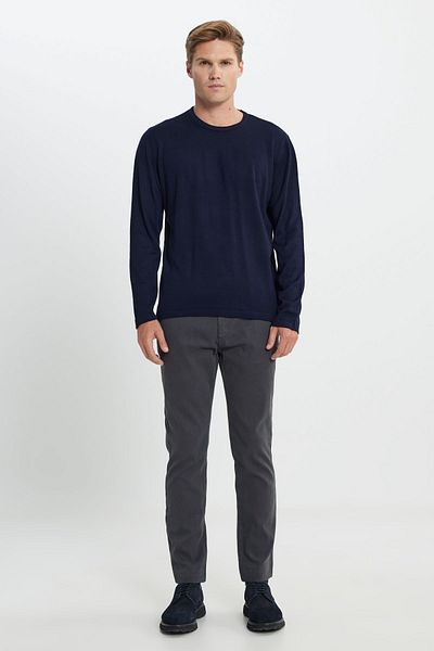 AC&Co / Altınyıldız Classics Men&#39;s Navy Blue Standard Fit Normal Cut Warm Crew Neck Knitwear Sweater