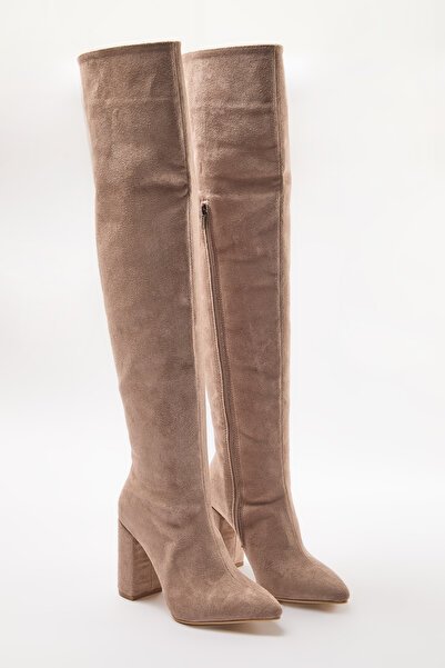 TRENDYOL SHOES Mink velúr térd feletti női vastag, tömbös sarkú csizma TAKAW25CZ00007