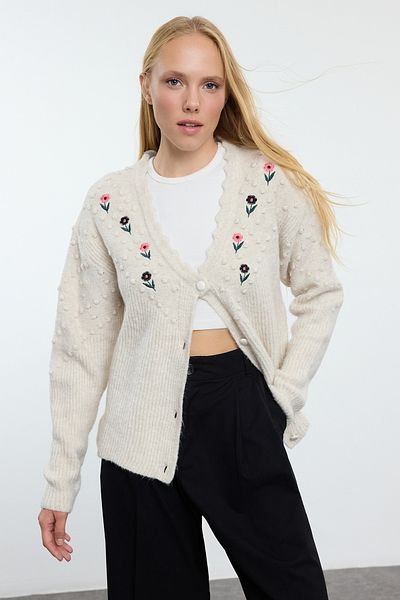 Trendyol Collection Wide Fit Embroidered Soft Knitwear Cardigan - Twoaw25Hi00317