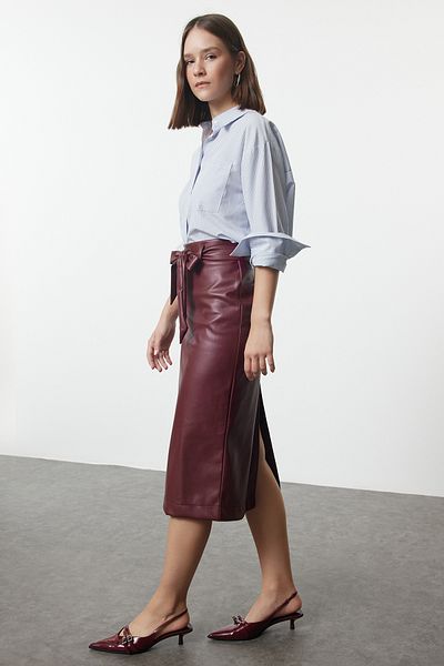 Trendyol Collection Fusta țesătă din piele burgundă - cu fante și detaliu de legare, cu centură TWOAW25ET00073