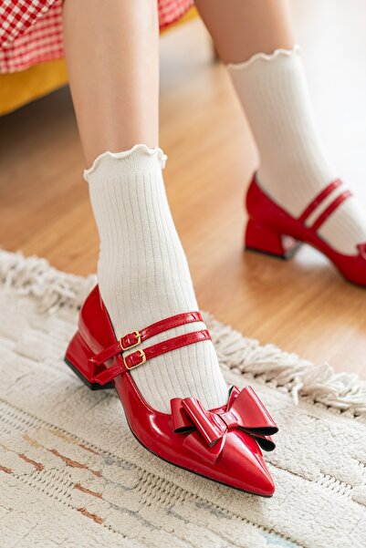 DİVOLYA Plump Kırmızı Rugan Fiyonklu (4 cm) Sivri Burun Topuklu Ayakkabı