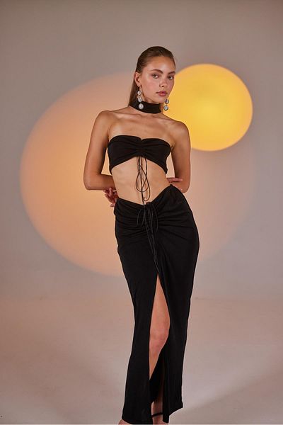 HOLLY LOLLY Buzzy Fabric Slit Maxi Hestia szoknya fekete