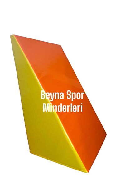 Beyna Minder Üçgen Minder 60*60*100 Cm