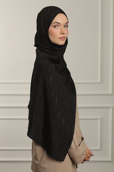 MAQ DESIGN Aura Silky Jacquard Shawl