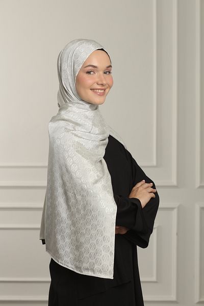 MAQ DESIGN Shine Silky Jacquard Shawl