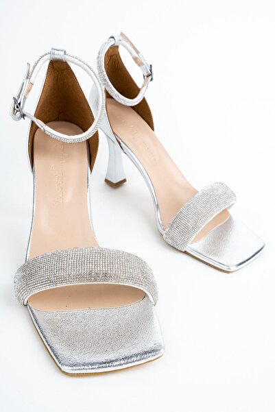 Modabuymus Pantofi de seară Toffyx Silver Stoned, cu bandă largă, cu toc