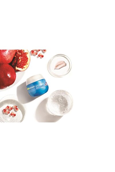 Garnier Nem Bombası Su Bazlı Nem Kaynağı Antioksidan Nemlendirici