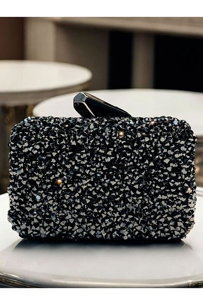Levidor Faux Leather Special Color Shoulder Bag - Hand and Arm Detail, 930190
