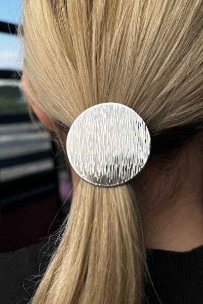 TAKIŞTIR Μεταλλική λεπτομερής λαστιχένια πόρπη σε ασημί χρώμα