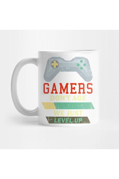 TatFast Gamers Don't Age We Just Level Up-vintage Video Game For Men Women Kids Pc-gamer Computer E-spo Cup