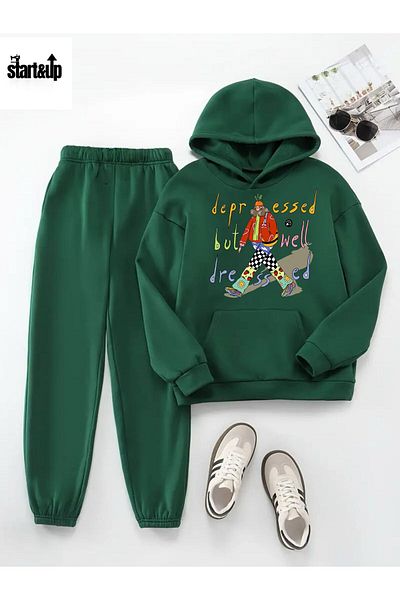 QUEENSTOWN Σετ φόρμας Nefti Green Unisex Oversize - Στάμπα στήθους, με κουκούλα, 3 κλωστές