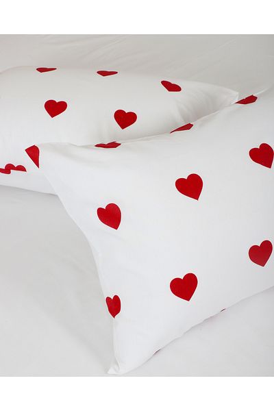 ENESSA 50*70 cm Heart Covered Pillow Case - 2 Pieces