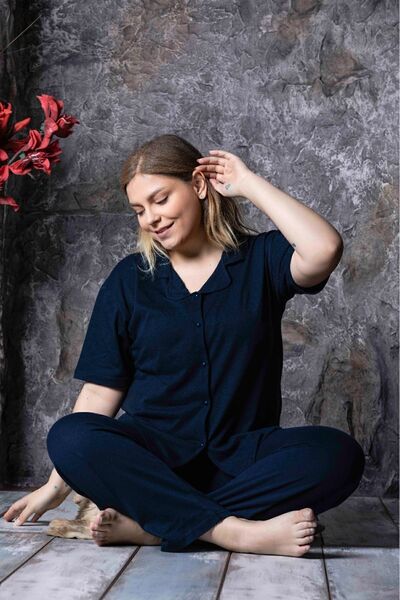 Sude HOMEWEAR ДАМСКИ КОМПЛЕТ ПИЖАМА С КЪС РЪКАВ, ТЪМНОСИН, ПЛЮС РАЗМЕР